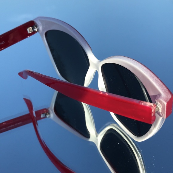 Sunglasses - Picture 5 of 5